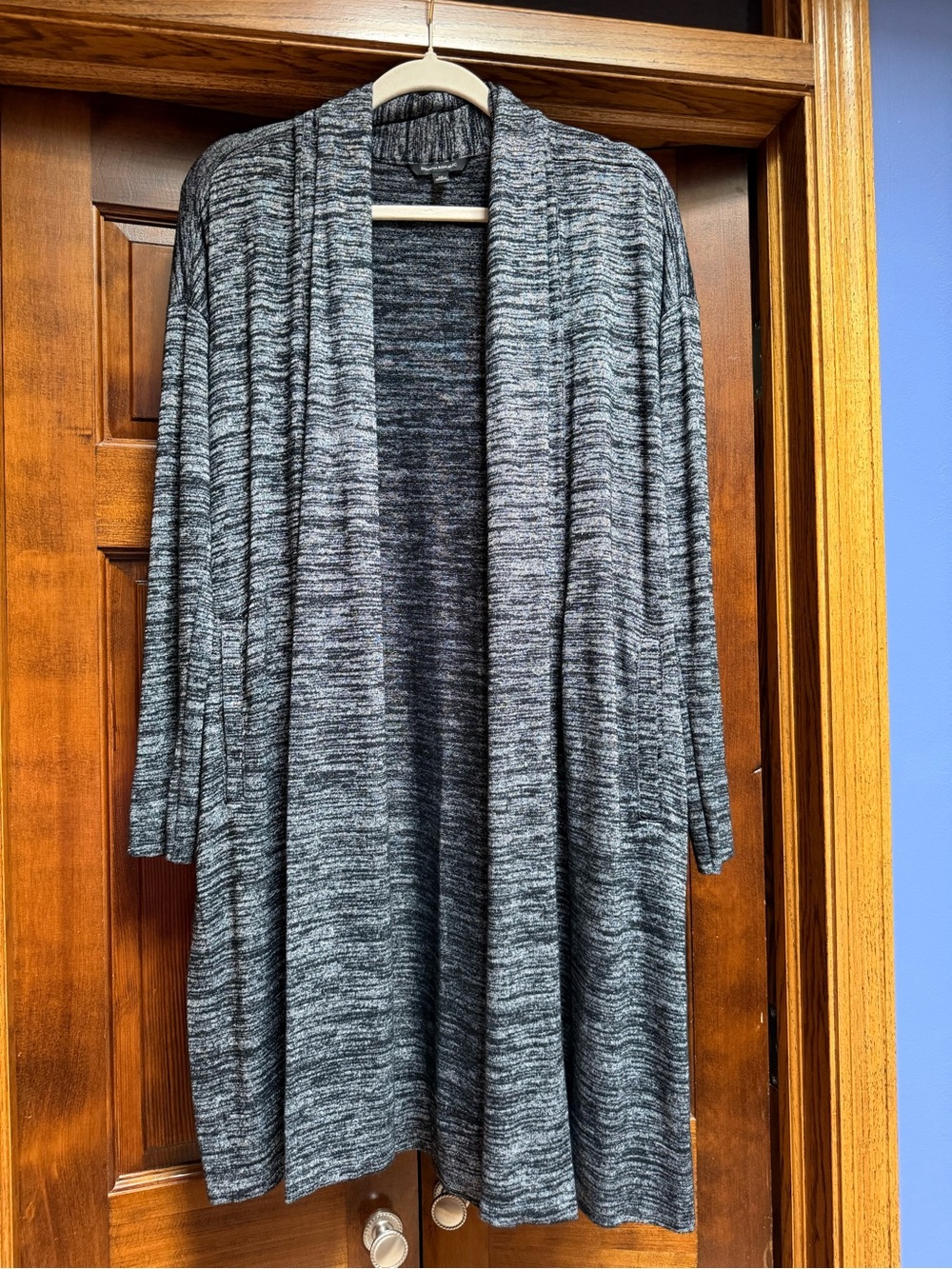 Banana Republic Marled Gray Open-Front Cardigan with Pockets